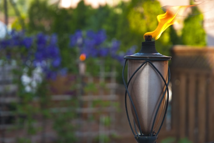 Oil-Based Fuel is Easy to Refill but Needs Constant Wick Replacement