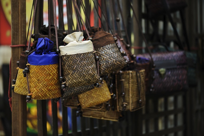Bucket Bags for Stylish Space