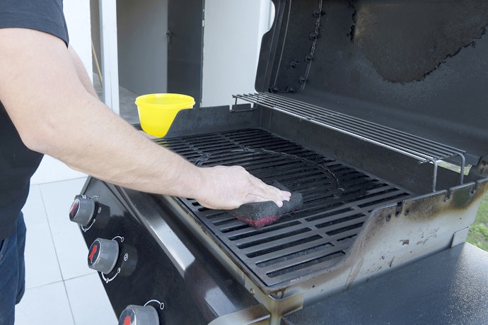 Consider a Reusable Grill Mat