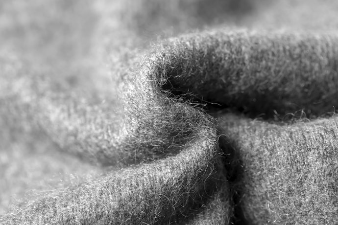 100% Cashmere Looks and Feels Luxurious