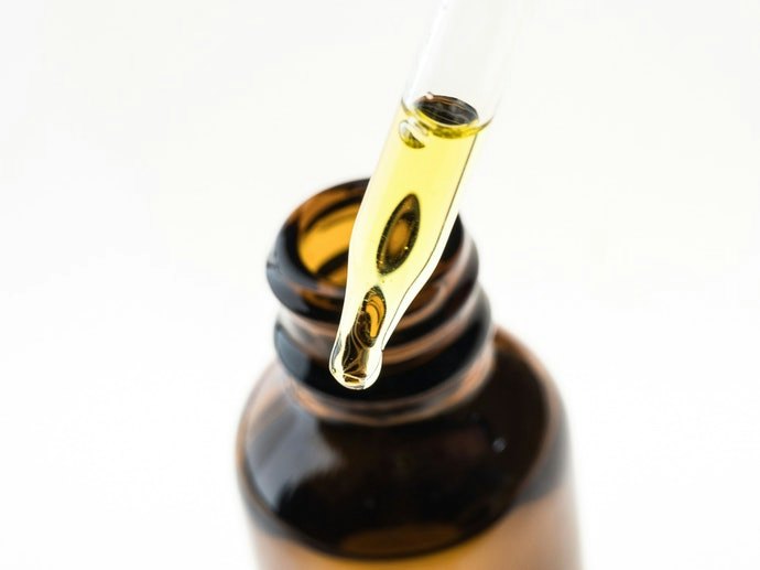 Chemical Extraction Yields a Lot of Oil but at the Risk of Losing Valuable Nutrients