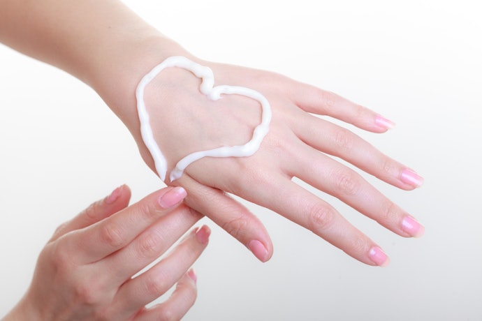 Glycerin or Urea are Non-Greasy and Soften Hands With a Normal Level of Dryness