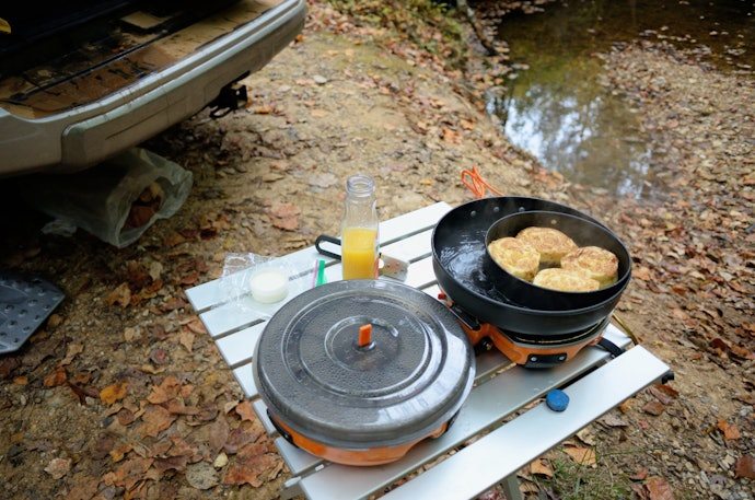 Roll-Up Tables Are Compact and Portable
