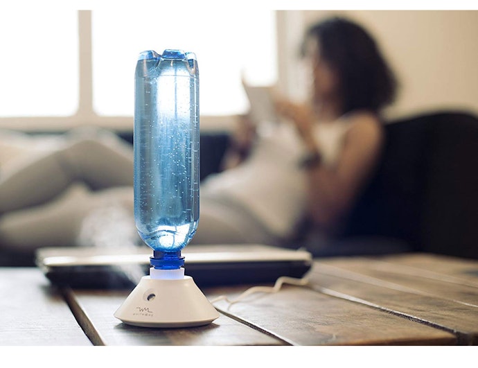 For Travelers, Choose a Water Bottle Source