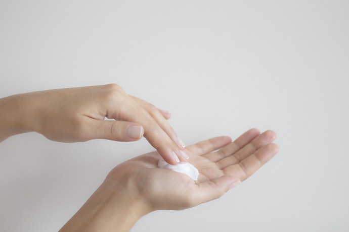 Aloe and Arnica Moisturize Hands While Reducing Irritation for Sensitive Skin