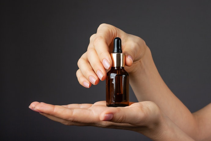Dark Bottles Preserve Oils Better