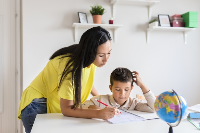Mix Interaction and Education for Pre-Schoolers