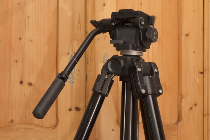 Three-Way Heads, Ball Heads, and Tablet Heads Based on Your Needs