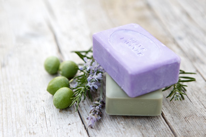 Bar Soaps: Moisturizing and Friendly for Different Skin Types