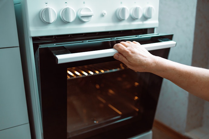 When NonStick Pans Are Oven-Compatible, You Can Roast Meat and Cook Side Dishes in Them