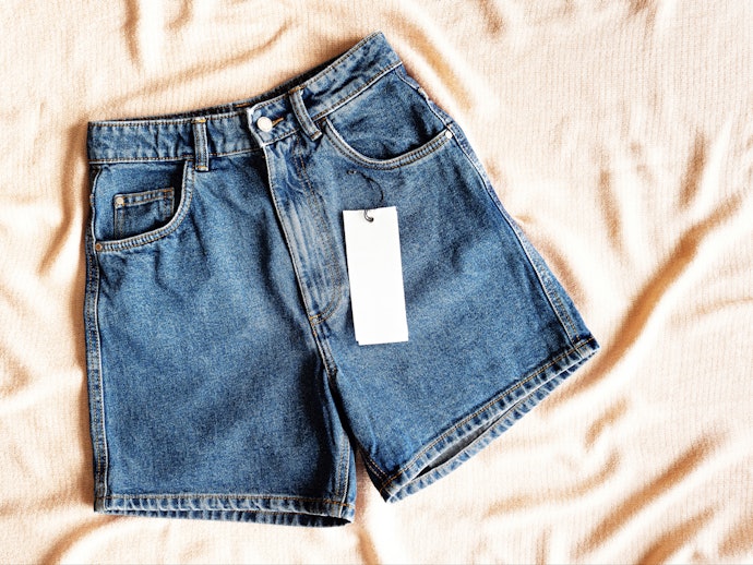 Accentuate Your Height With Longer Shorts