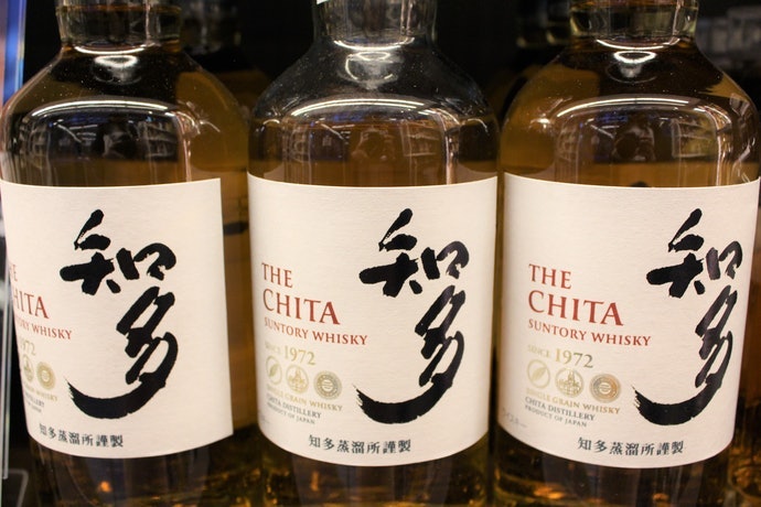 Grain Whiskies Are Sweet and Light in Their Flavor Profiles