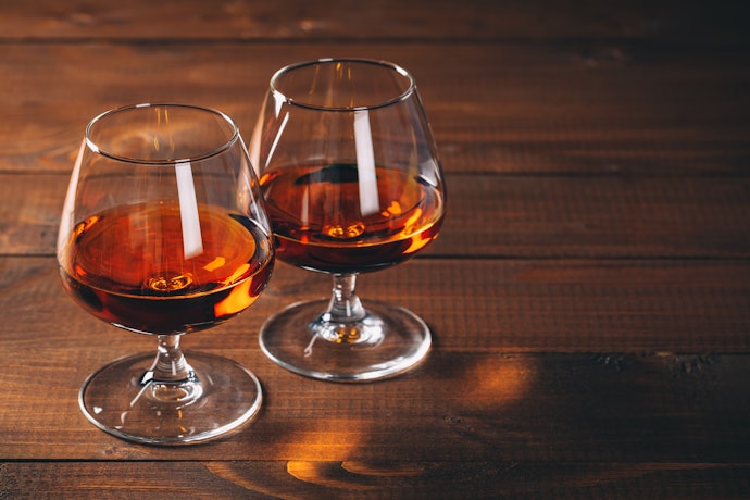 Snifter Glasses for Swirling