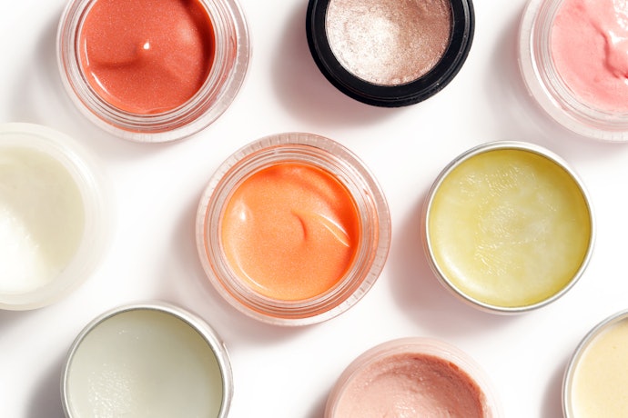 Cream Eyeshadow Is Great for Combatting Winter Dryness