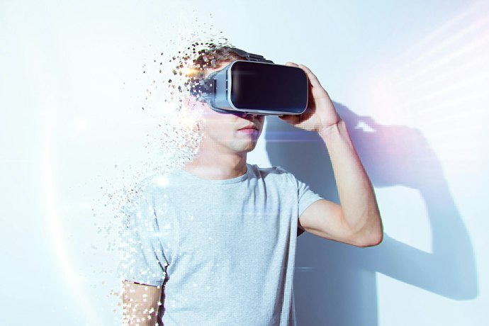 Standalone Headsets are Wireless and Portable