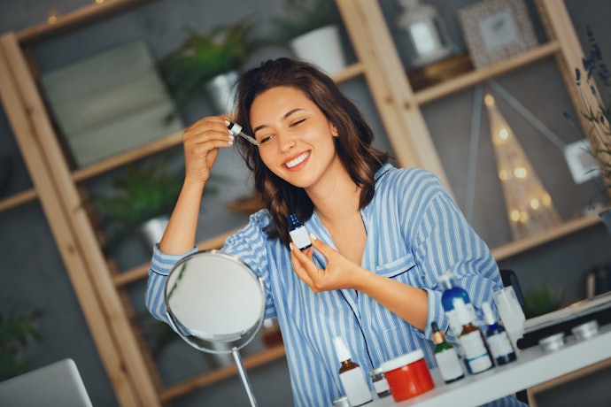 Moisturizers Like Hyaluronic Acid and Glycerin for Dry Skin