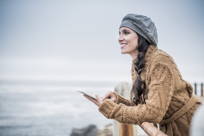 Chunky Knit Cardigans Keep the Cold at Bay