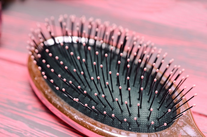 Pins Loosen Tangled Hair