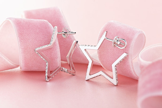 Precious Metals are Best for Sensitive Ears