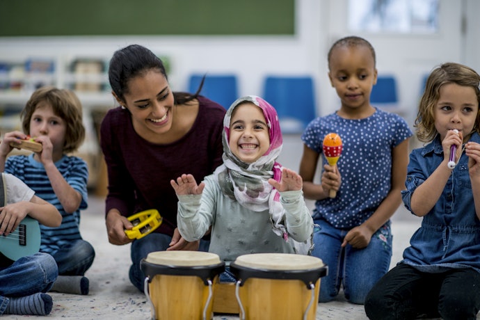 Choose Between Instruments to be Played Alone or with Accompaniment