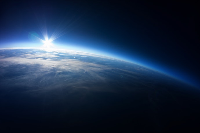Experience First Contact With Alien Species