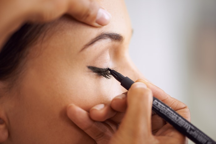 Felt Tip Liquid Eyeliners are Easy for Beginners