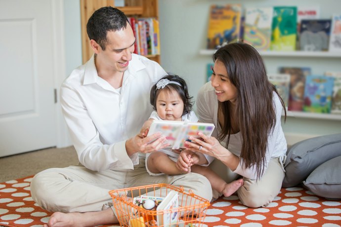 Infants 7-12 Months Old Start to Explore Other Senses