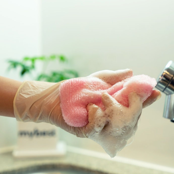 Washing Nets Vary by Material