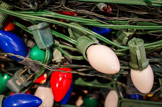 Incandescent Lights Are Traditional and Better for Shorter Periods of Time