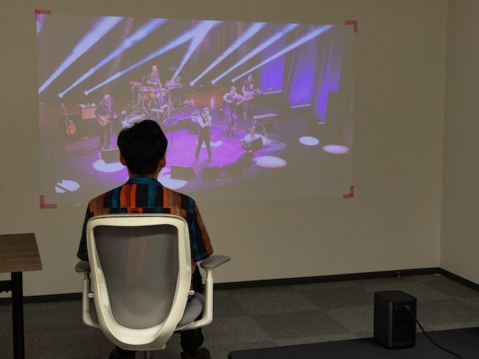 Projectors Evaluation