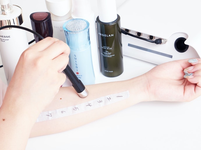 Test ①: Moisturizing Ability