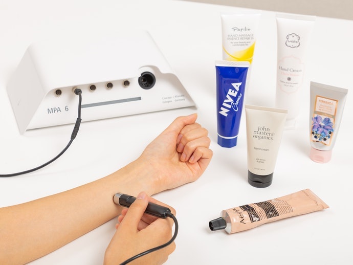 Test ① Moisturizing Ability