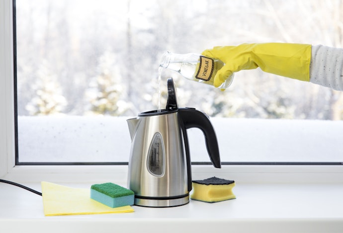 Use Homemade Cleaners for Water Scale