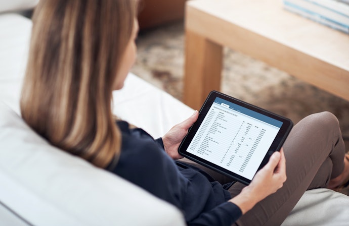 See Your Financial Status in Real Time