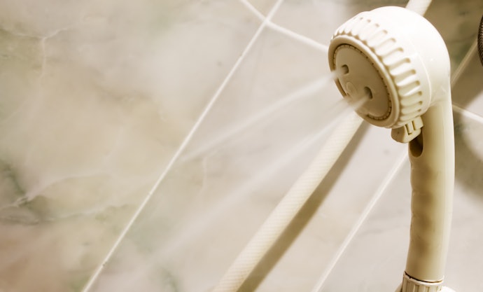 Avoid 100% Plastic Shower Heads
