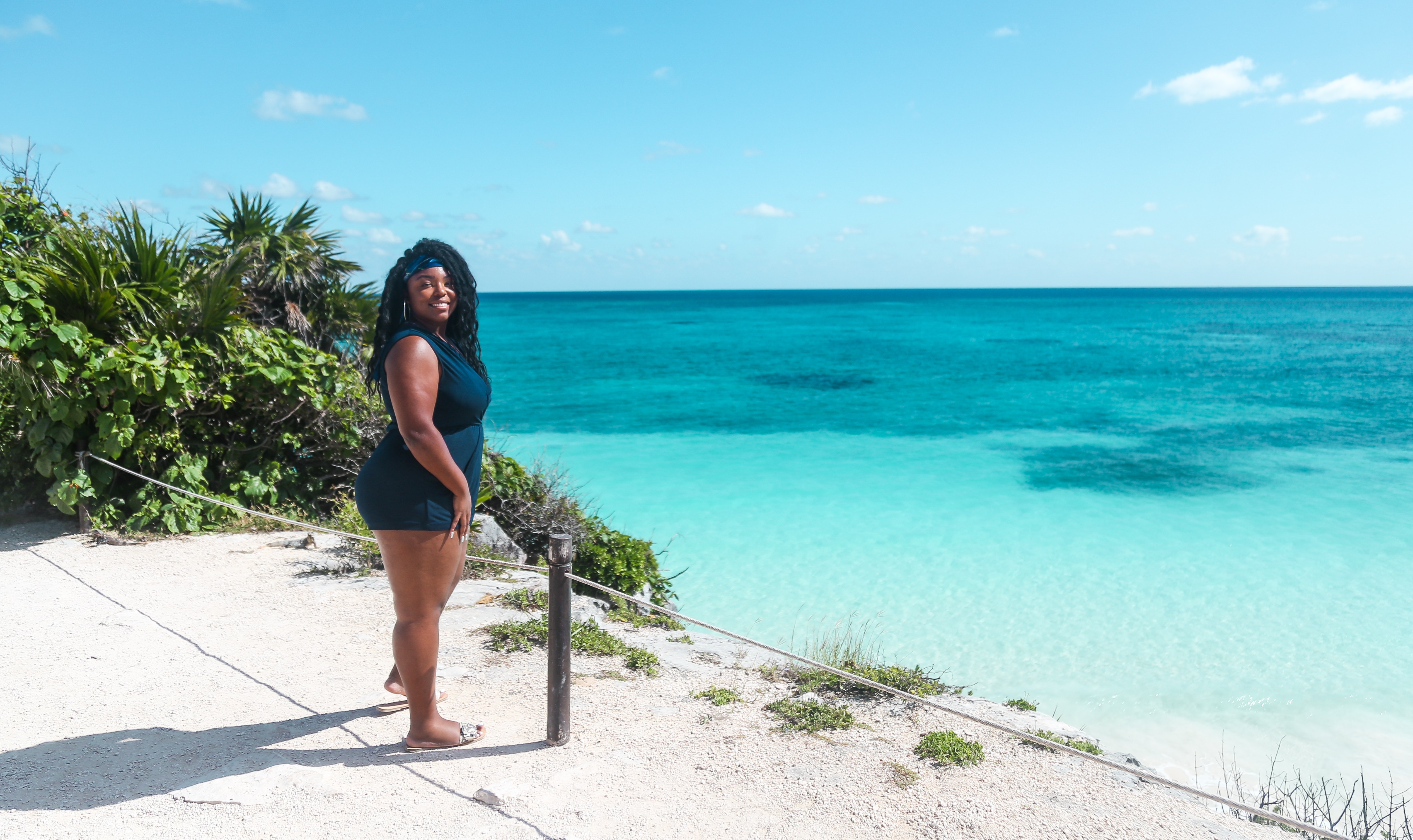 Flynanced's Top 10 Travel Products for Budget Travelers		