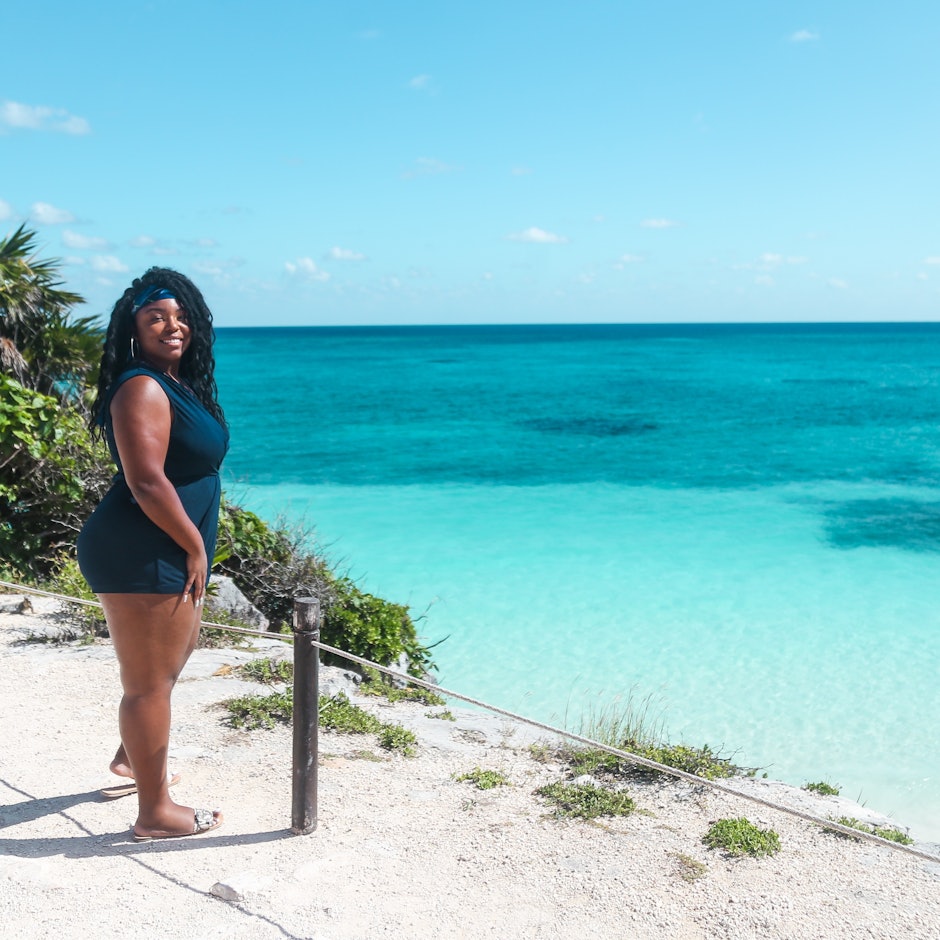 Flynanced's Top 10 Travel Products for Budget Travelers