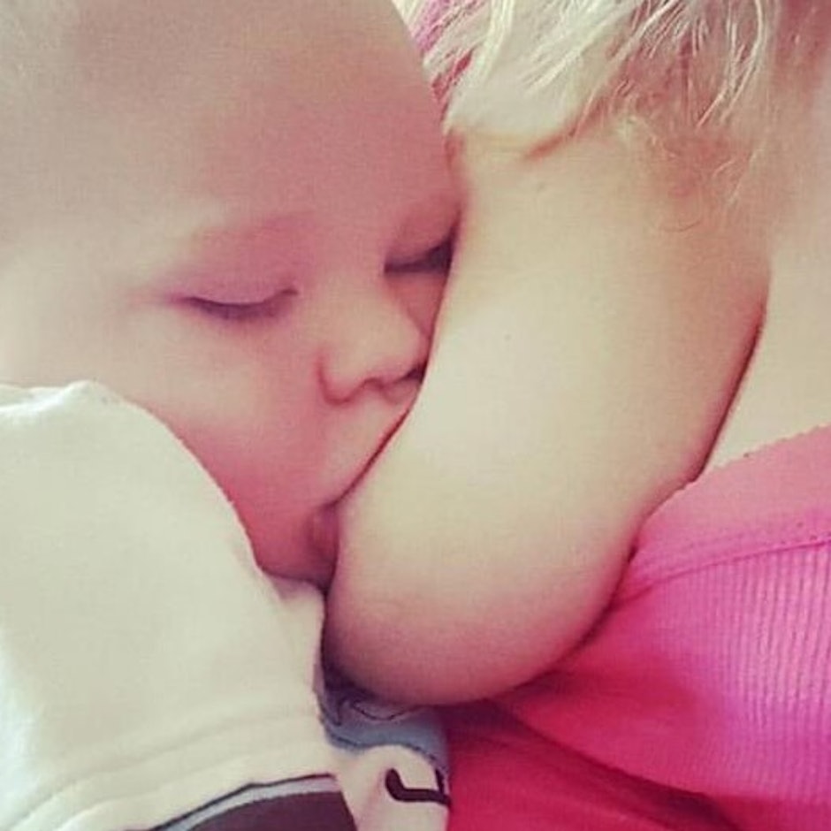 A Badass Breastfeeder's Top 6 Picks for the Best Breastfeeding Products