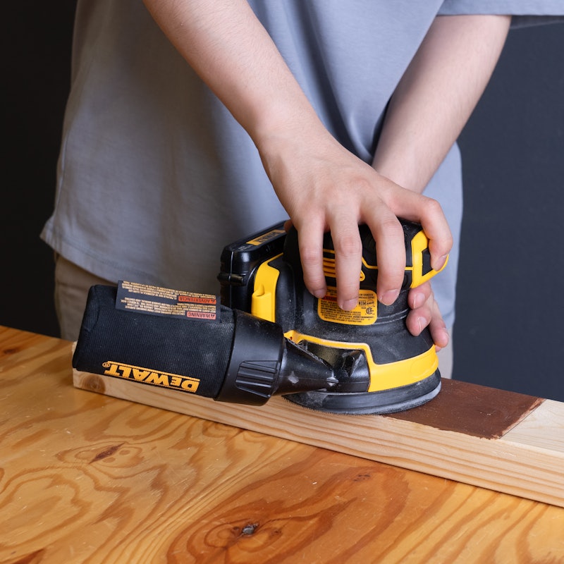 20V MAX Orbital Sander 5