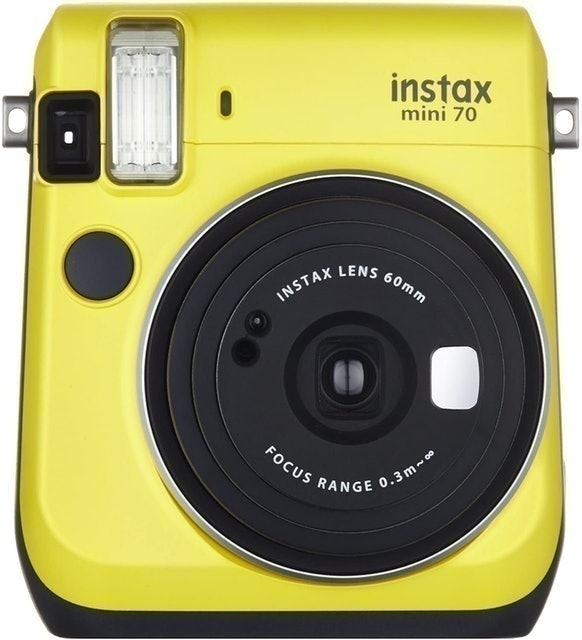 10 Best Instant Cameras in 2022 (Photographer-Reviewed) 5