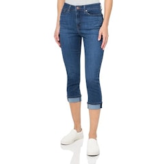 Mid-Rise Slim Fit Capri