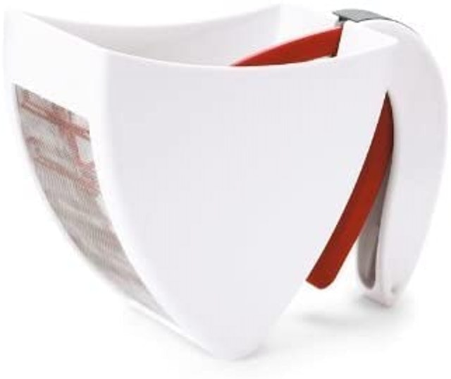 Scoop and Sift Flour Sifter 1