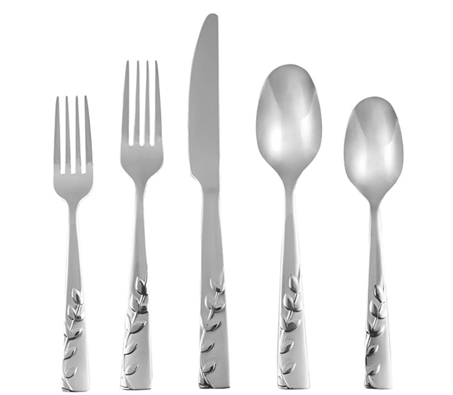 10 Best Cutlery Sets in 2022 (LIANYU, Cambridge SilverSmiths, and More) 2