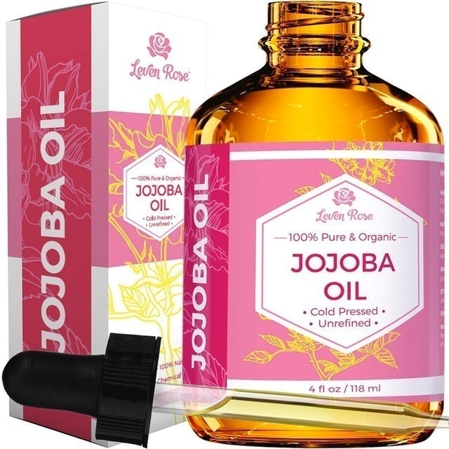 10 Best Hair Oils in 2022 (Licensed Cosmetologist-Reviewed) 1