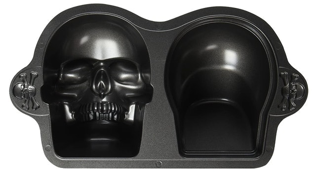 Non-Stick 3D Skull Pan 1