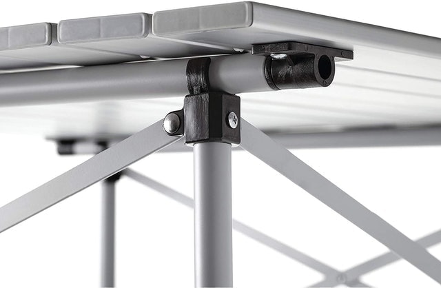 Compact Roll Top Aluminum Table 2