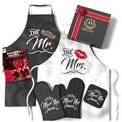 Mr. & Mrs. Aprons
