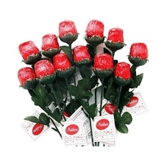 One Dozen Red Sweetheart Roses