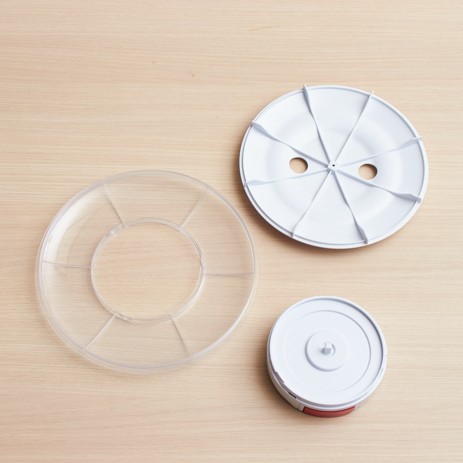 Salad Spinner with QuickChop Pull Chopper 4