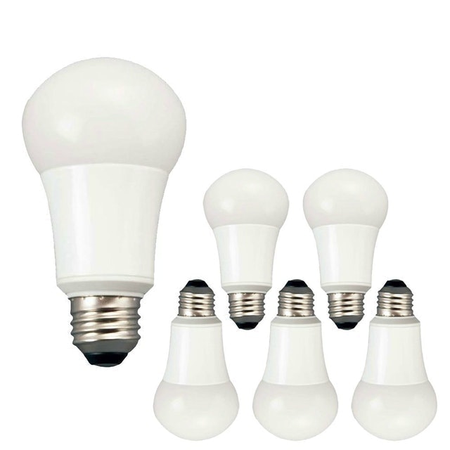 10 Best Eco-Friendly Lightbulbs in 2022 (Philips LED, EcoSmart, and More) 1